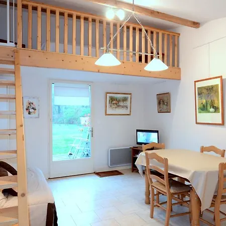 Holiday home Domaine De La Mesange *